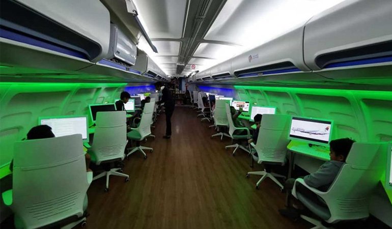 Biblio-Avi&oacute;n 'Volando a la Utop&iacute;a' inspira a ni&ntilde;os en Iztapalapa &mdash; MexicoDesconocido.com.mx